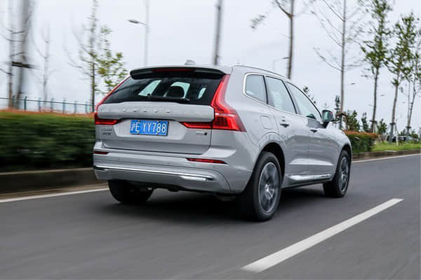 小米YU7全球首发:重构智能电动SUV的技术范式与市场逻辑