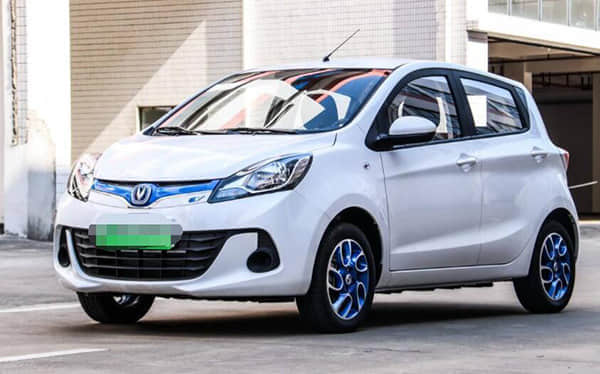 捷尼赛思GV90最新谍照曝光 续航有望超过800km