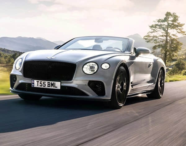 新款奔驰CLE谍照曝光：换装家族星光大灯 预计2026年亮相