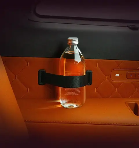 长城魏牌V9X六座SUV内饰细节公布