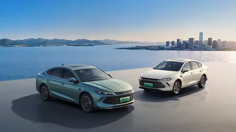 售价8.98-12.98万元,比亚迪双秦超大杯来了